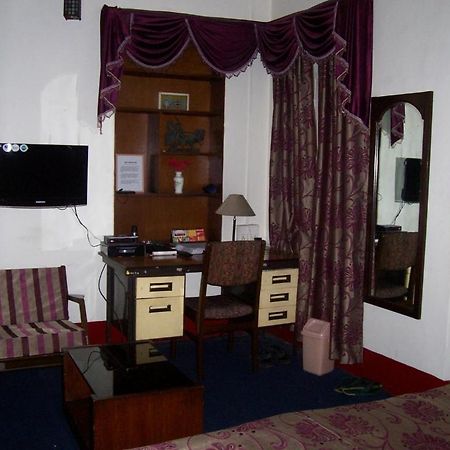 Blue Chip Hotel Kolkata Luaran gambar